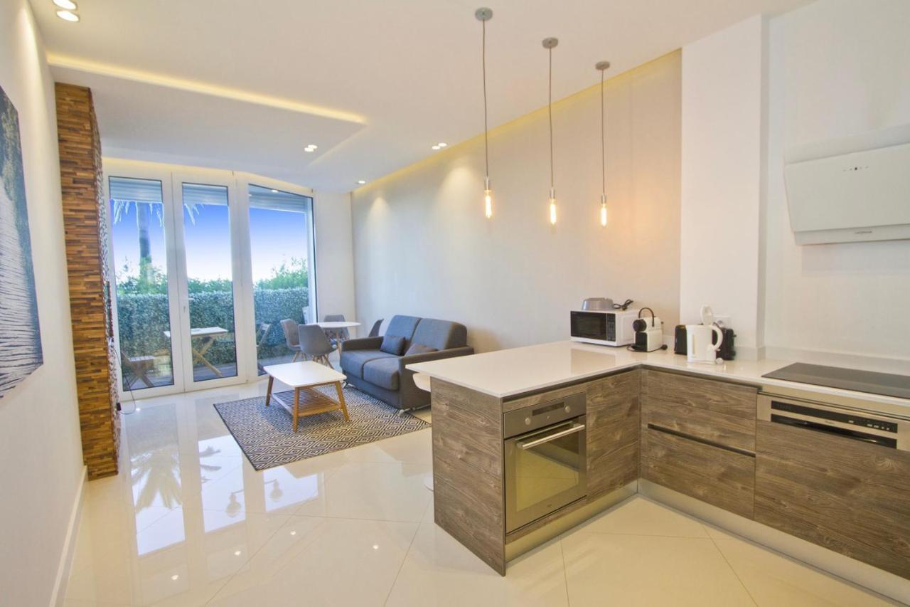 Sea View- Easy Home Booking Ніцца Екстер'єр фото